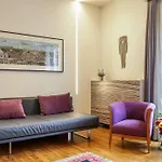 Trevi Fashion Apartment