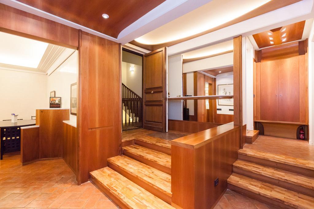 Trevi Fashion Apartment Rome